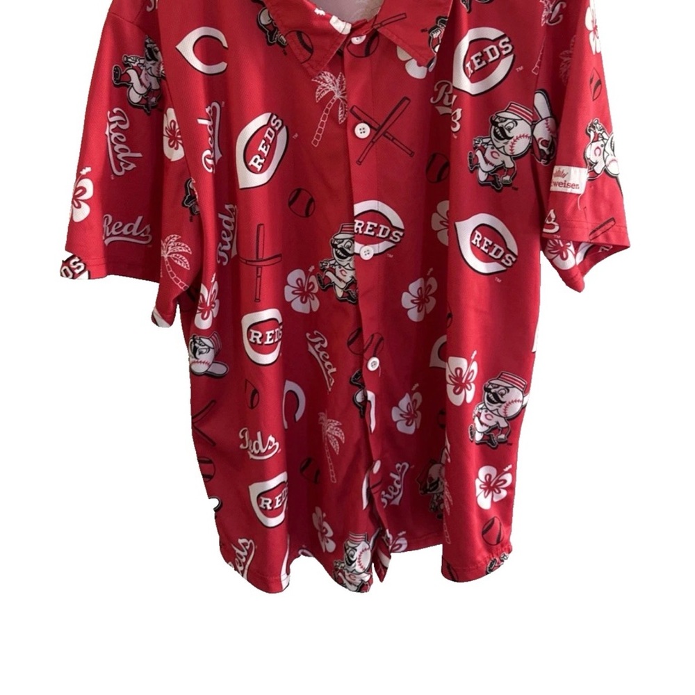 Cincinnati Reds, Men's Red Logo Button Down Shirt XL BDA SPORTS  Budweiser
